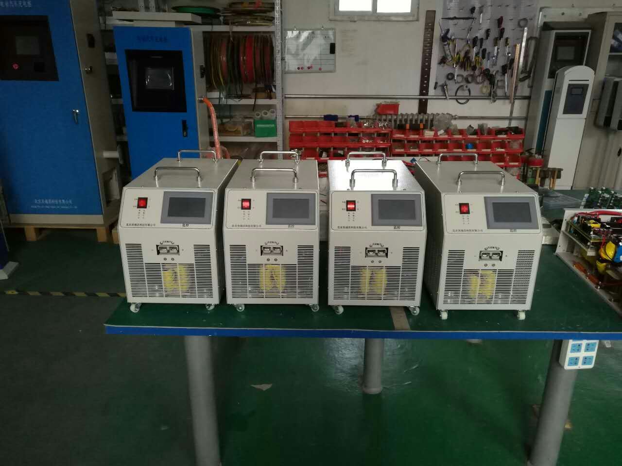 北京昊瑞昌科技有限公司中標(biāo)吉林部隊充電間充電機