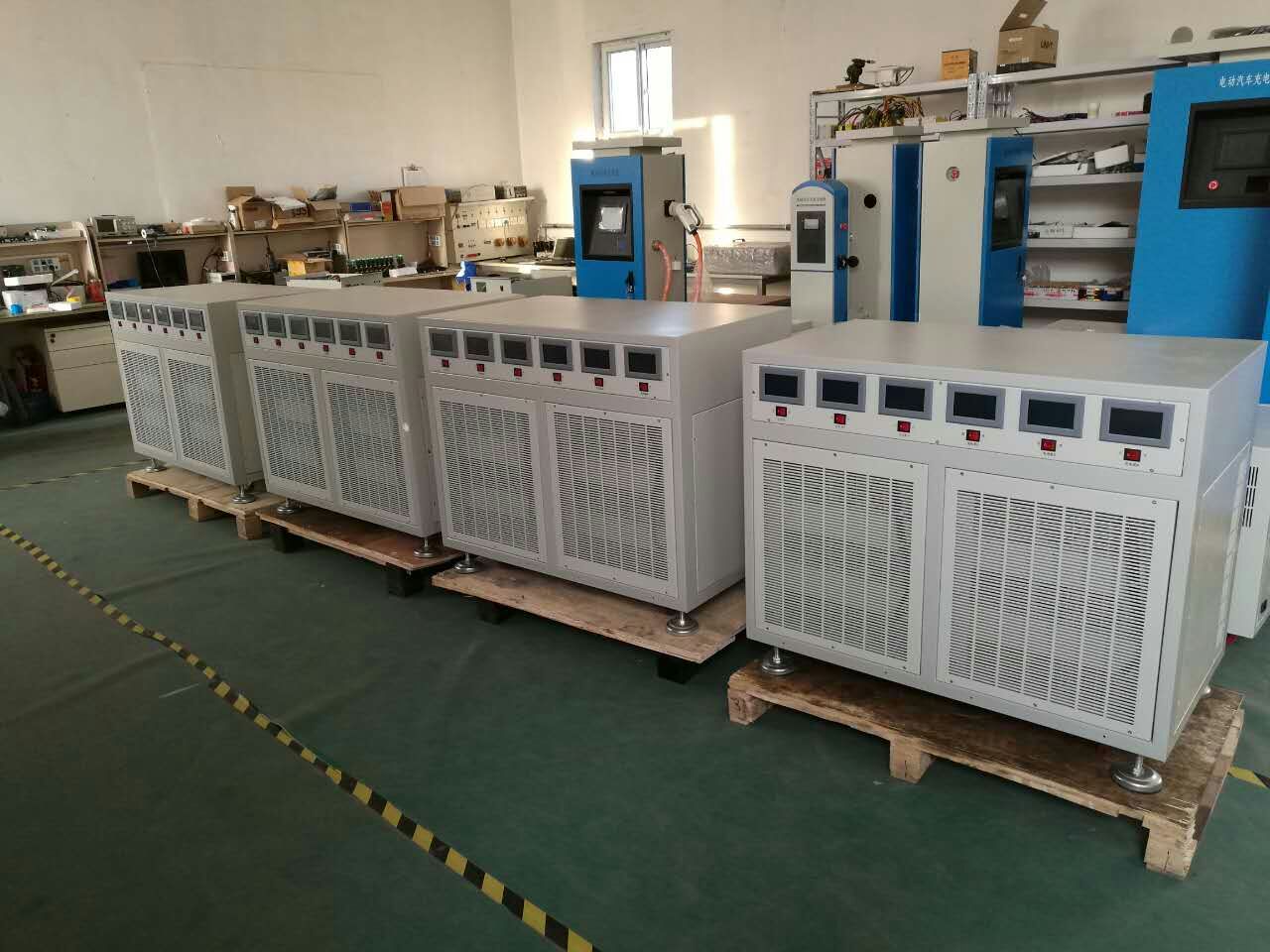 北京昊瑞昌科技有限公司中標(biāo)吉林部隊充電間充電機