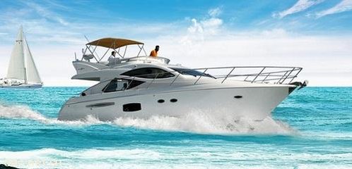 河南首艘新能源電動游艇下水試航