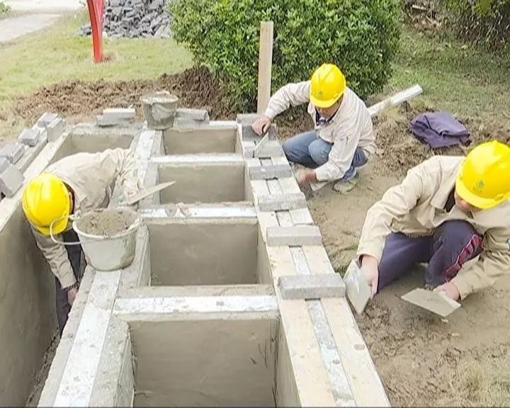 我市電動(dòng)汽車(chē)充電樁正加緊建設(shè) 年底將接入車(chē)聯(lián)網(wǎng)平臺(tái)