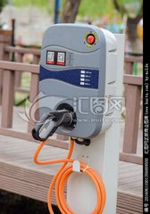 “九縱九橫兩環(huán)”快充網(wǎng)已建成 充電樁行業(yè)高景氣