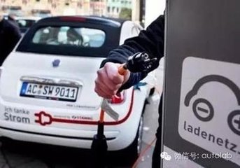 電動(dòng)汽車充電樁行業(yè)報(bào)告：公共充電樁保有量達(dá)到41.2萬臺(tái)，共享經(jīng)濟(jì)或成新潛能